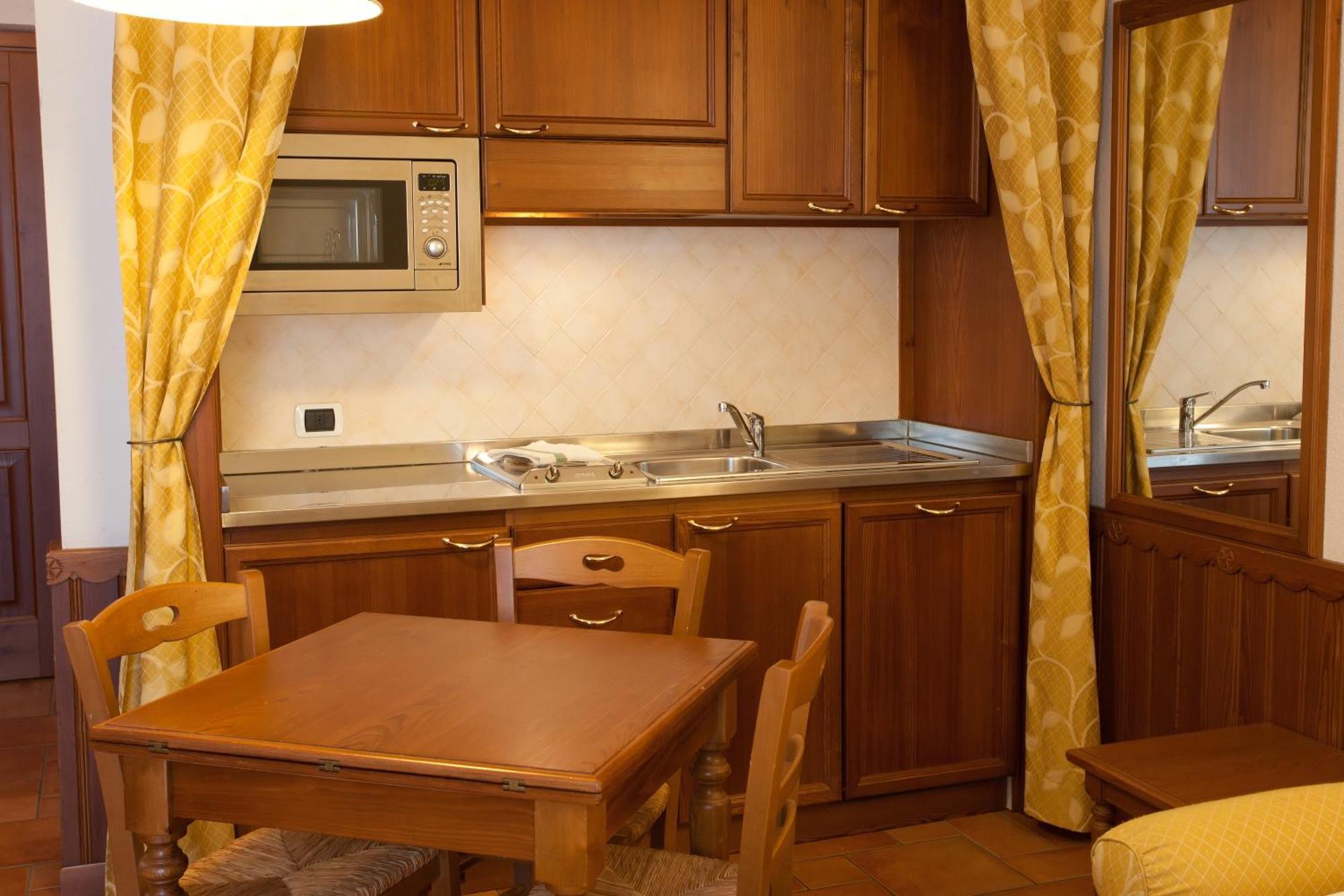 Residence Le Grand Chalet Courmayeur Bagian luar foto
