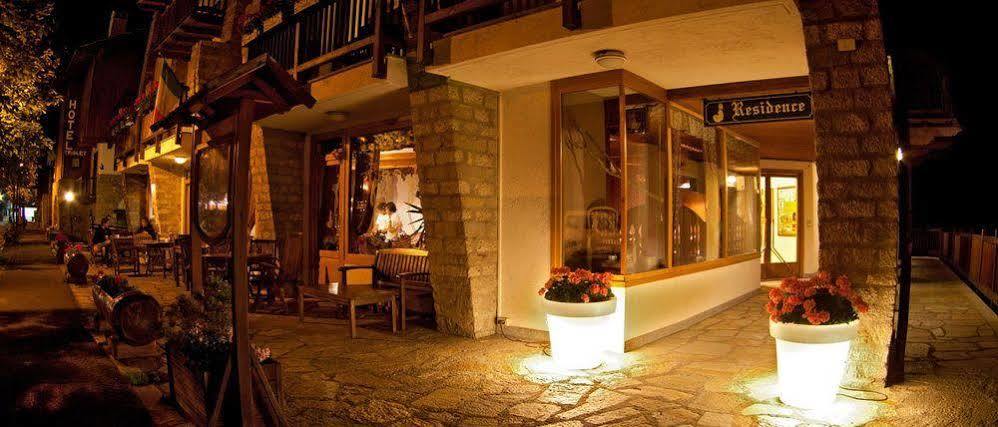 Residence Le Grand Chalet Courmayeur Bagian luar foto